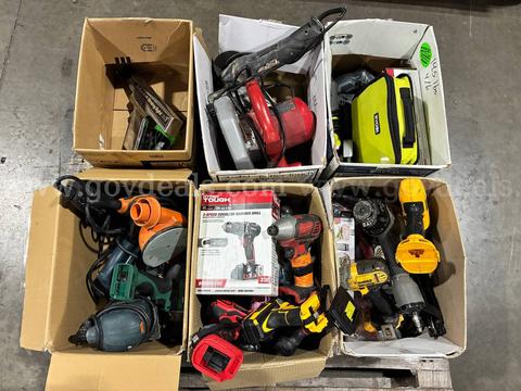 117 Pound Lot of Various Power Tools/PRE-OWNED/DS18517/98844/DSP