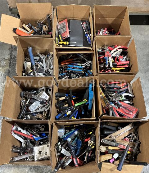 452 Pound Lot of Various Hand Tools/PRE-OWNED/DS18517/98843/DSP