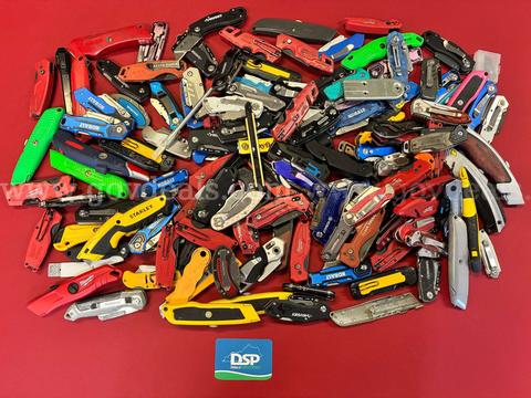 34.8 Pound Lot of Various Brand Utility Knives/PRE-OWNED/DS18531/98879/TSA