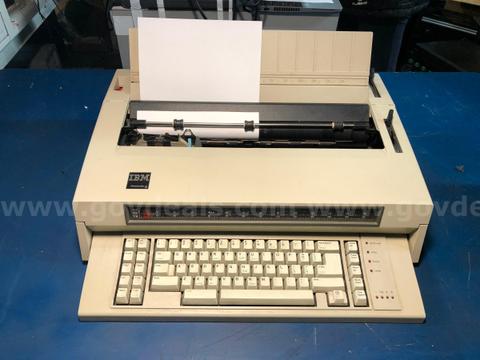 IBM Wheelwriter 5