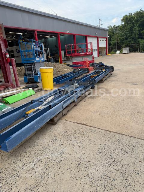 Rotary 2-post Vehicle Lift