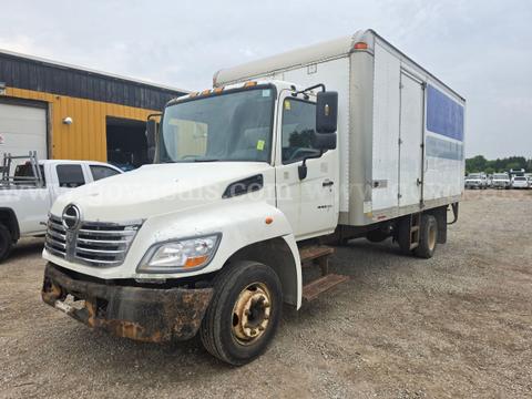 2008 Hino 258