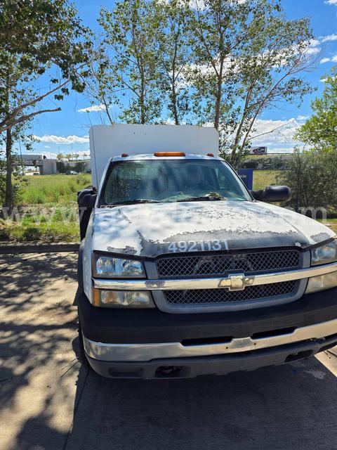 2004 Chevrolet Silverado 3500 4WD Stakebody Truck - does not run