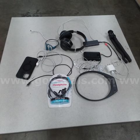 Lot of Miscellaneous Phone Accessories "JM"