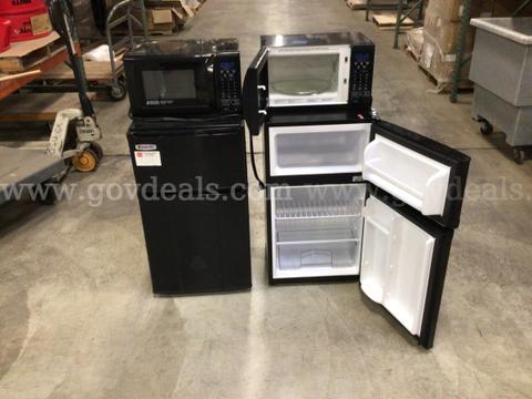 Lot of 2 Fridge/Microwave Combo
