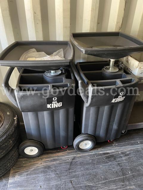 Lot of 2: Graco 25-gallon Oil Receivers with Filter Trays