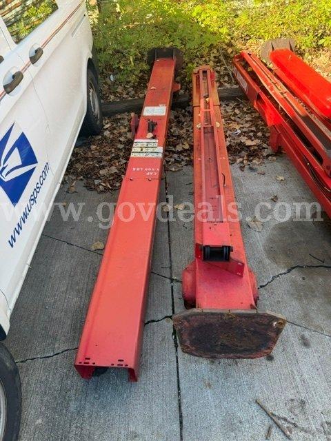 Rotary 2-post Vehicle Lift - 9,000 pound capacity