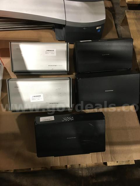 MIXED LOT OF 5 DOCUMENT SCANNERS CANON, FUJITSU