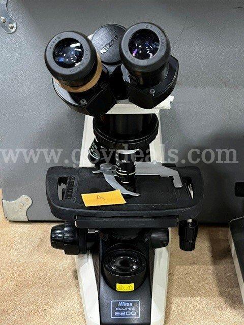 NIKON ECLIPSE E200 MICROSCOPE