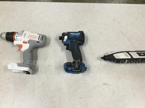 1 Lot of Cordless Power Tools