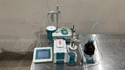 Metrohm 835, 860 KF Titrator and Thermoprep