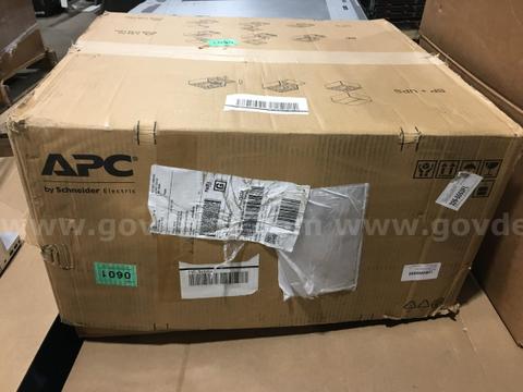 NEW APC Smart-UPS 2700W 2880VA Rack Tower LCD UPS SMX3000LV 120V.
