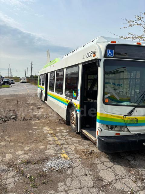 2009 New Flyer Bus