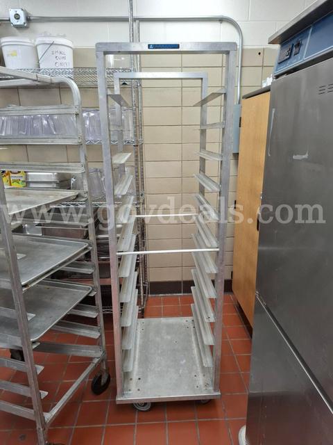 Metro Heat Holding Cabinet with Racks