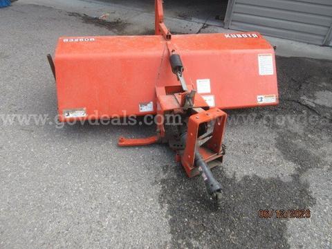 1998 Kubota Sweeper - Model B3260B - 60 Inch