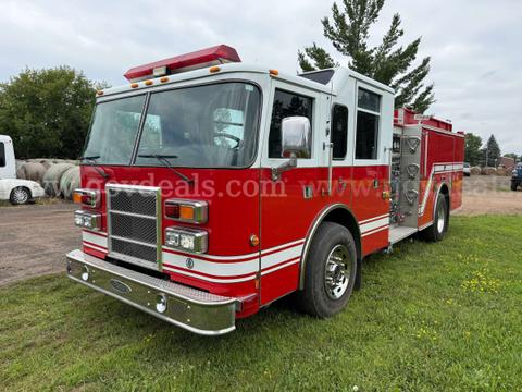 1999 Pierce Saber Crew Cab S/A Pumper Fire Truck
