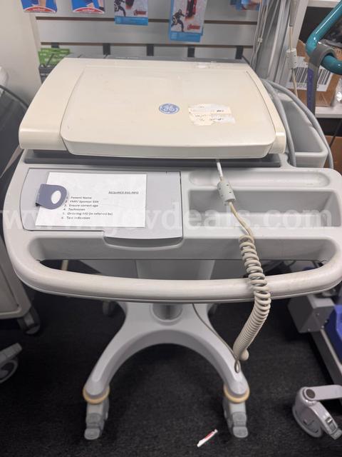 GE 5000 Electrocardiograph Machine