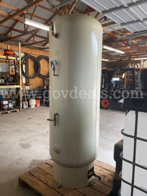 240 gallon air tank