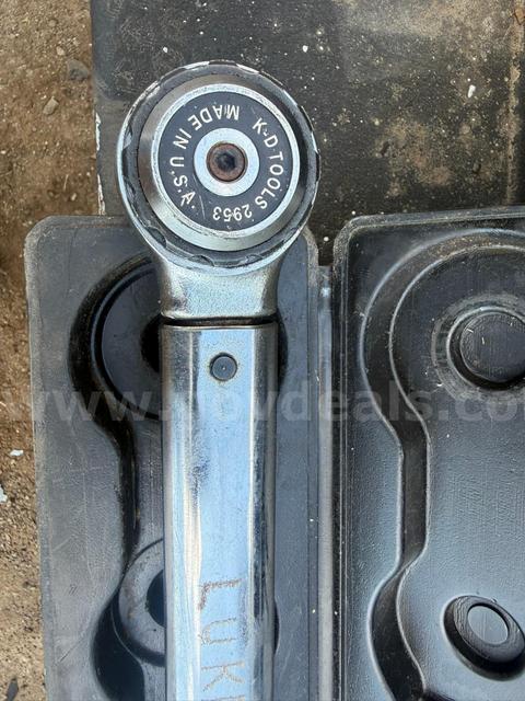 K-D Tools torque wrench with case