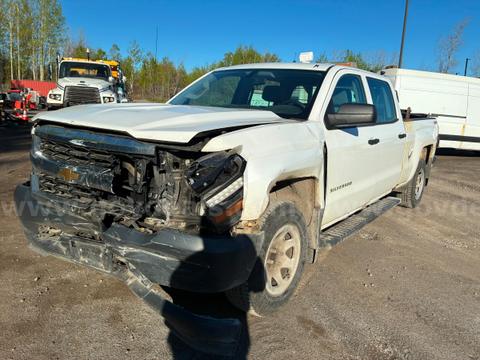 2017 Chevrolet Silverado 1500 LS Crew Cab Short Box 4WD