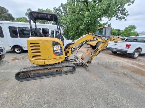 *CITY SURPLUS* 2014 Caterpillar Mini Excavator 3035ECR