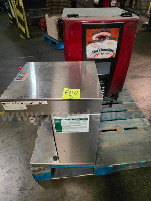 HOT CHOCLOLATE/ COFFEE MACHINE
