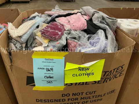 Apparel "Clothes" (JUN26-0659)