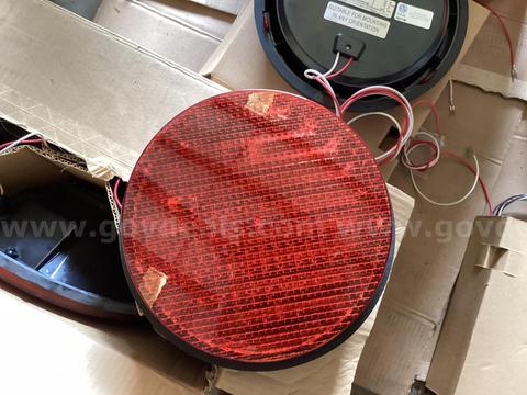 58 - 12" round LED traffic signal light bulbs & 8 Hand/man pedestrian signals