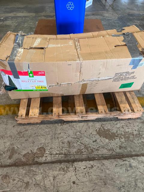Christmas tree - UNTESTED