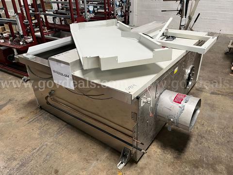 Lot of a Bio-safe cabinet