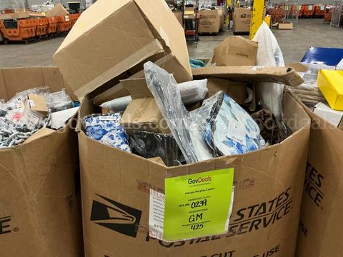General Merchandise: (Gaylord) (JUL26-0239)