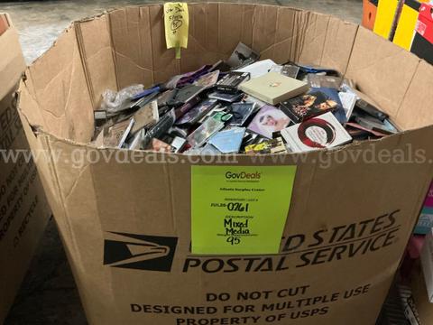 Media: "used' Mixed Media (JUL26-0261)