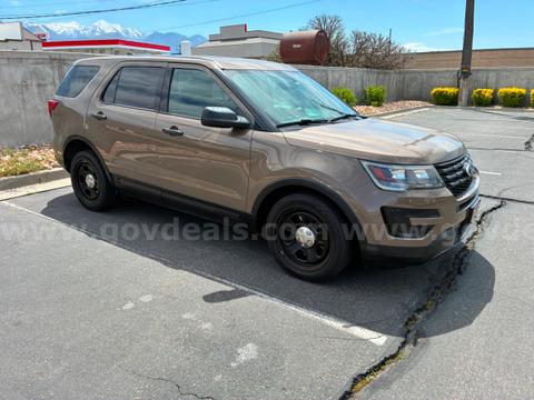 2019 FORD EXPLORER RUNS AND DRIVES - SHIPPING AVAILABLE