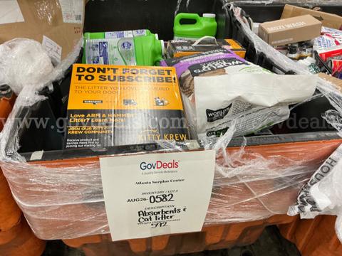 General Merchandise: "Assorted" Absorbents and Cat Litter (AUG26-0582)