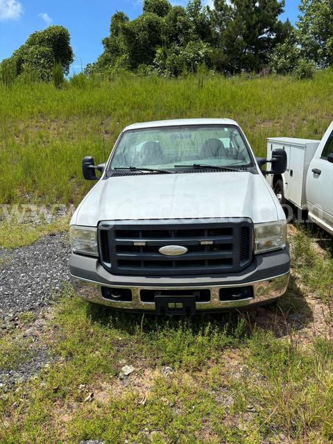 UTILITY SERVICE TRUCK