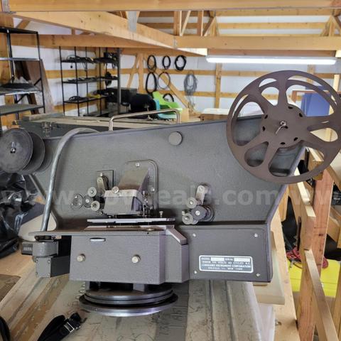 Vanguard specialized film projector
