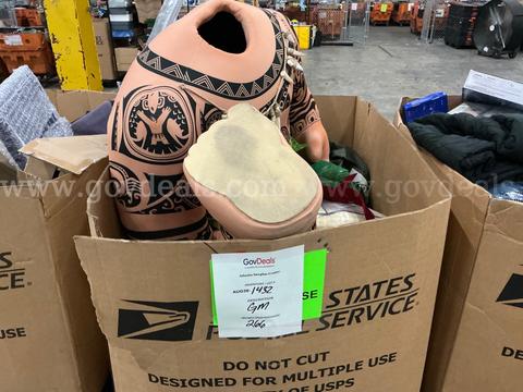 General Merchandise: (Gaylord) (AUG26-1432)