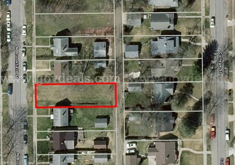 Large Residential Lot Close to University of Notre Dame