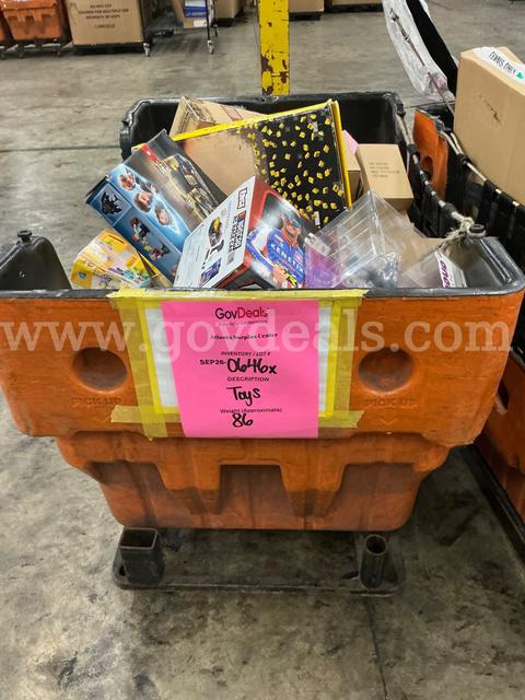 Collectibles: "Toys, Games and Puzzles" (SEP26-0646X)