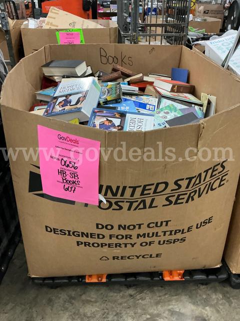 Books: Mixed "Hard and Soft Back" (Gaylord) (SEP26-0656)