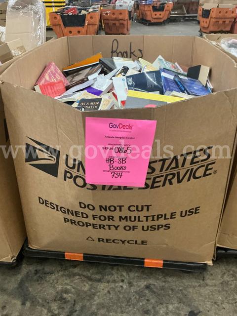 Books: Mixed "Hard and Soft Back" (Gaylord) (SEP26-0865)