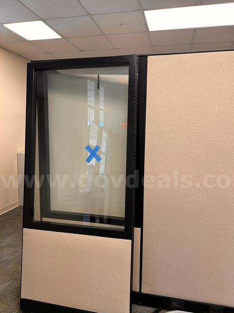 (6) Cubicle Wall Panels & Trim with Cubicle Panel Raceway Tracks