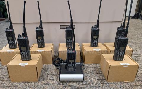 EF-Johnson VP900 Phase 1 Radios (lot#2) listing as good