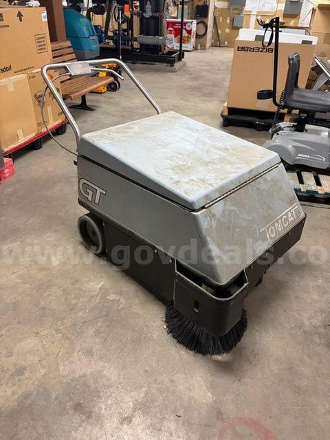 2015 RPS Corporation Tomcat 34T Sweeper Walk Behind