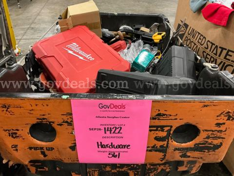 Hardware: "Automotive and Hardware" (Hamper)(SEP26-1422)