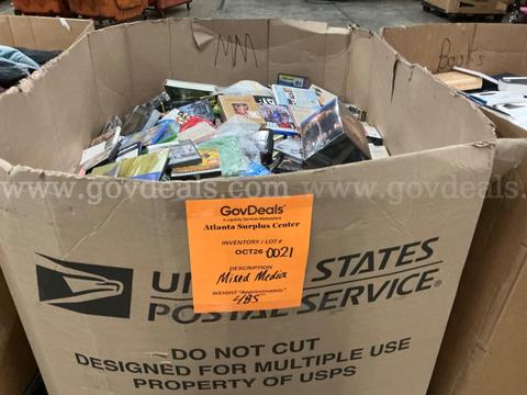 Media: "used' Mixed Media (OCT26-0021)