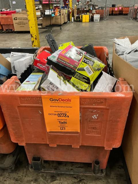 Hardware: "Tools" (OCT26-0228X)