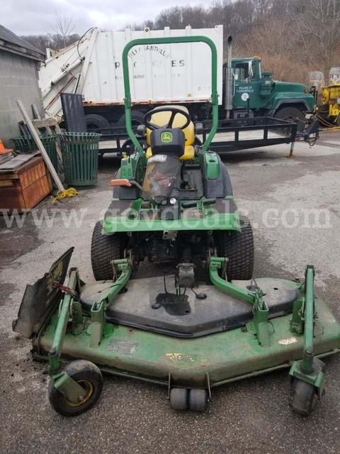 2002 John Deere 1420 Lawn Tractor w/ 72" Mow Deck