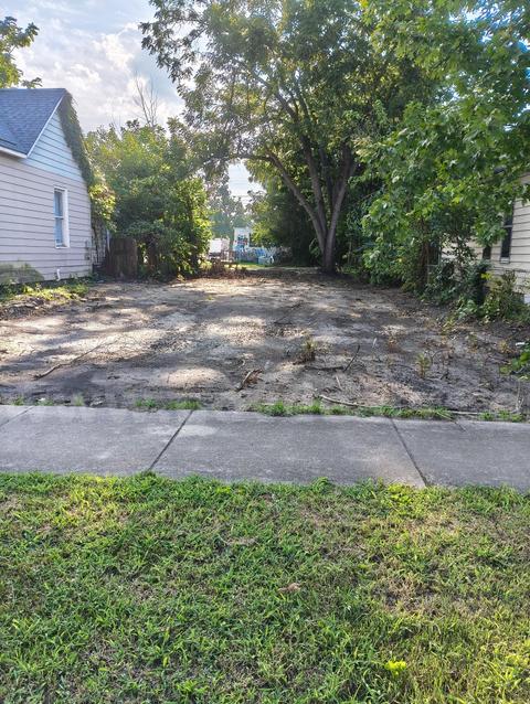 TAX DEED: TITLE: 1029 S 10th St, Terre Haute, IN 47807 – Vacant Residential Lot – As-Is