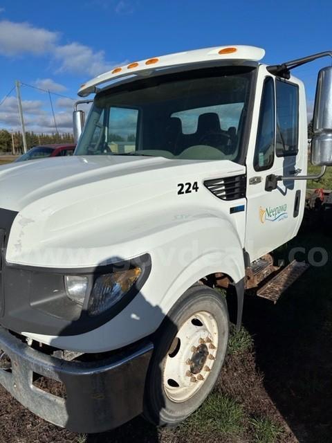 2013 International TerraStar Truck - MaxxForce 7 Diesel Engine